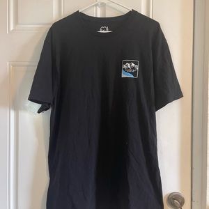 Tilly’s graphic tee, black with national park logo on the back!